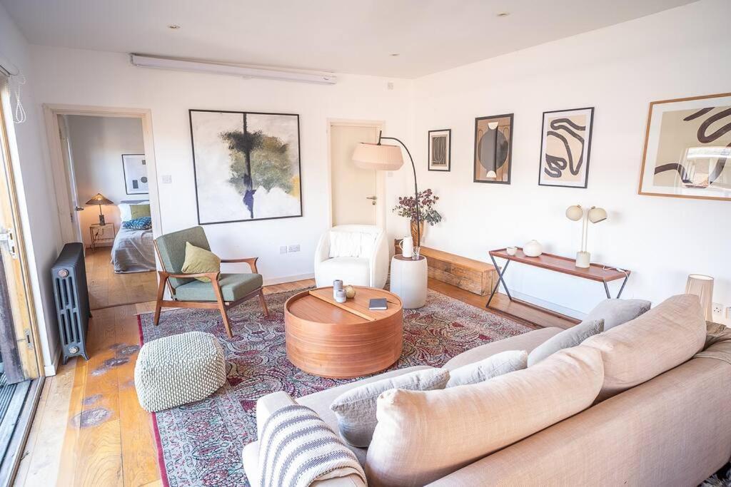 Penthouse At The Old Tea Factory Appartamento Londra